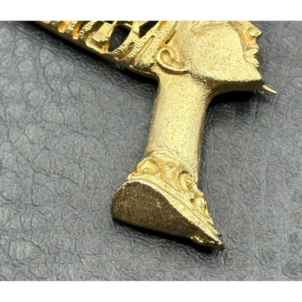Vintage Egyptian Revival Pharaoh Nefertiti Head Brooch Openwork Gold Tone